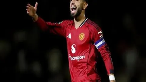 辽篮全华班俱乐部杯战败给青岛，连败中刘易斯斩获21+7，鄢手騏贡献16+8+6